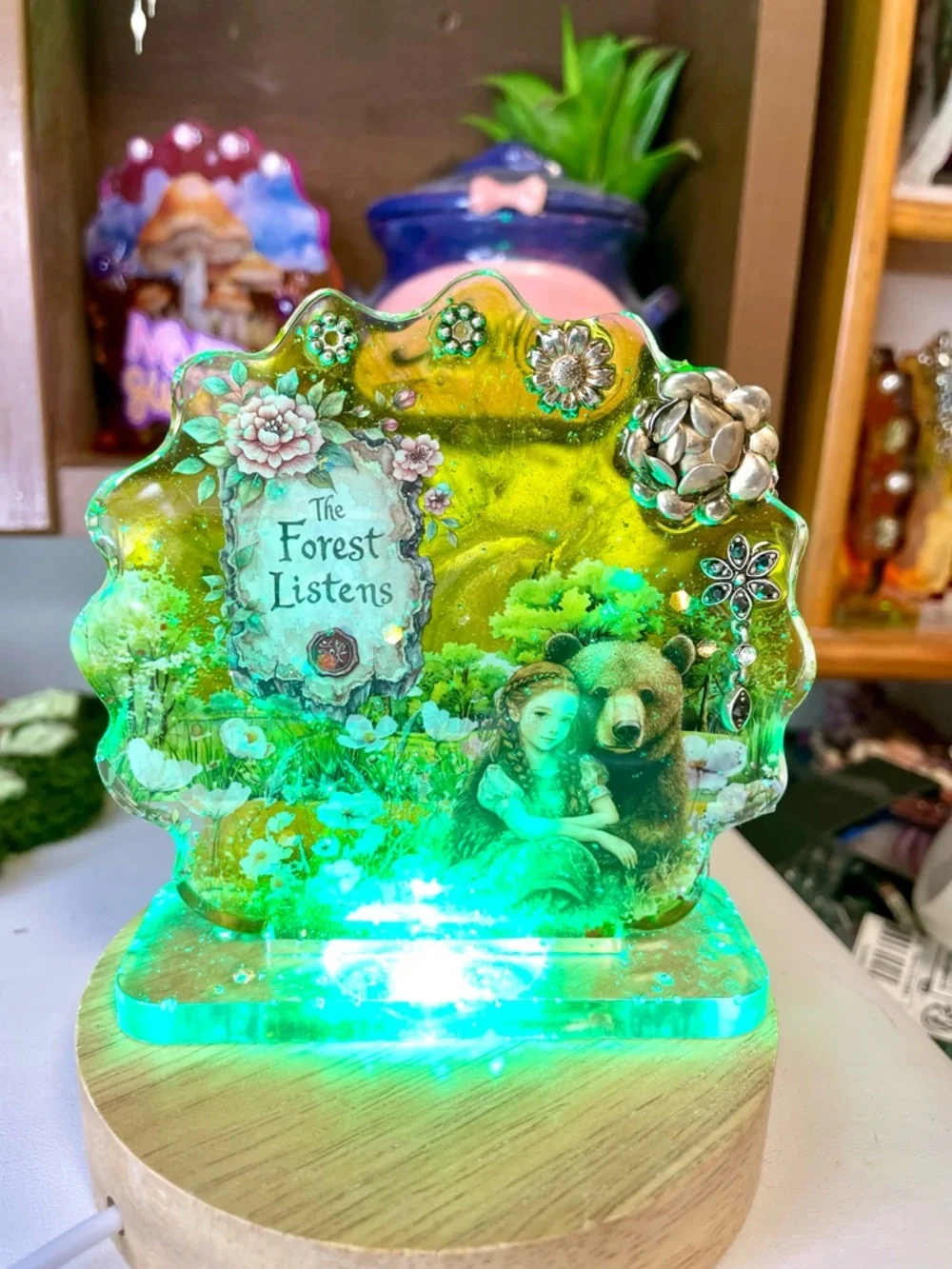 The Forest Listens Decorative Glass Plaque - Green Accent - Picture 3 of 3
